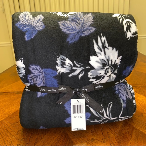 NWT Vera Bradley Throw Blanket
